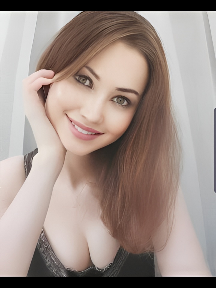 Алина привлекальеная девушка из Ейска цена от 2500 руб