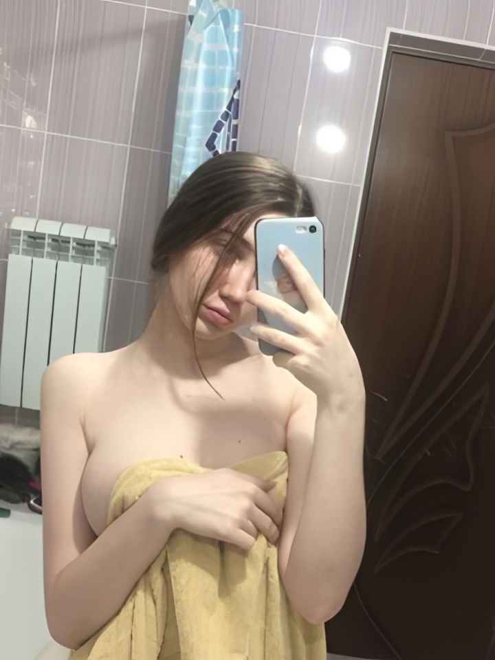 Амина привлекальеная девушка из Ейска цена от 2000 руб