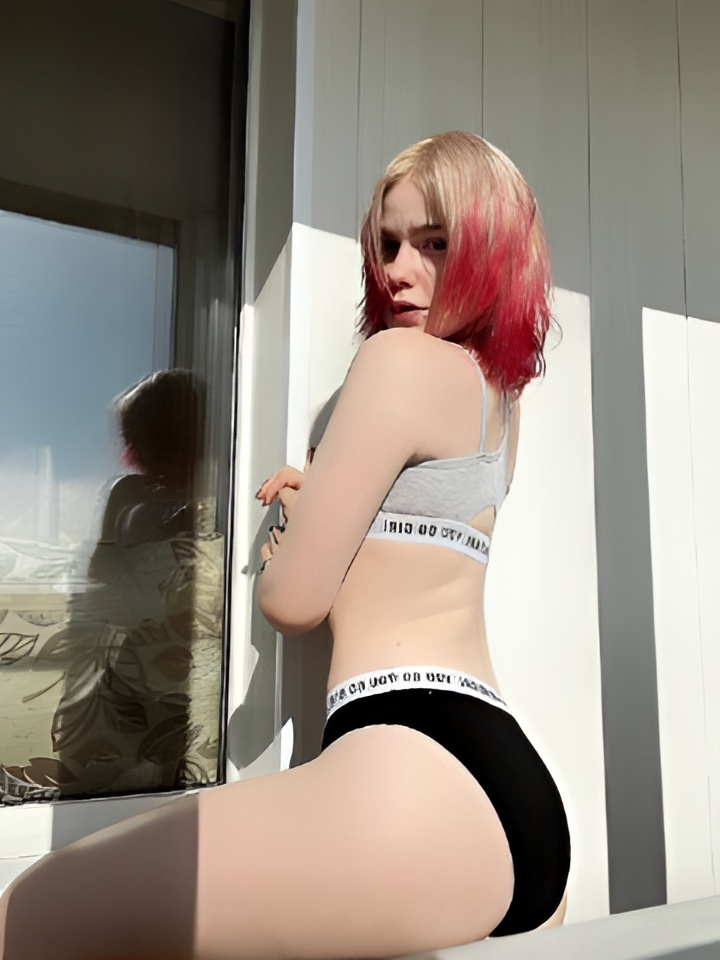 Анна привлекальеная девушка из Ейска цена от 1500 руб