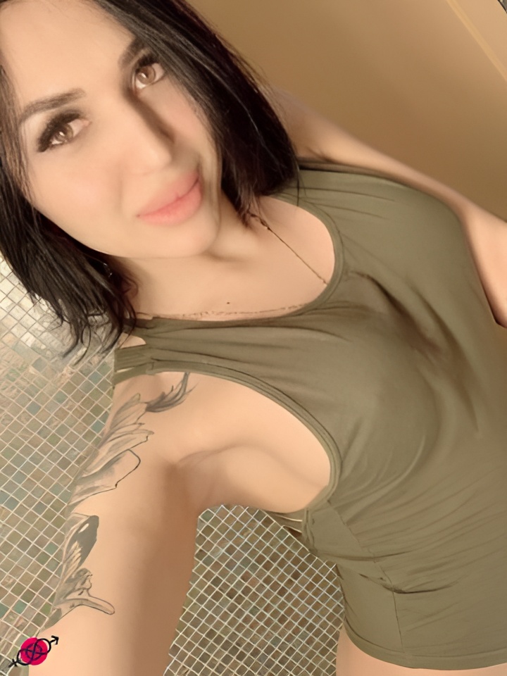 Летиция привлекальеная девушка из Ейска цена от 1500 руб