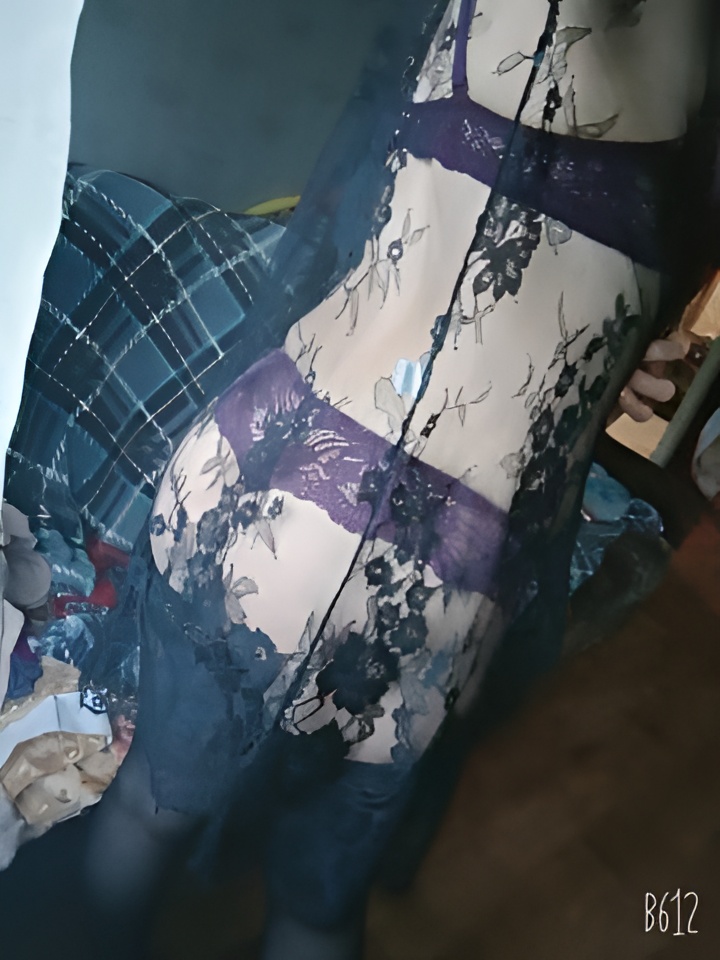 Рита привлекальеная девушка из Ейска цена от 2000 руб