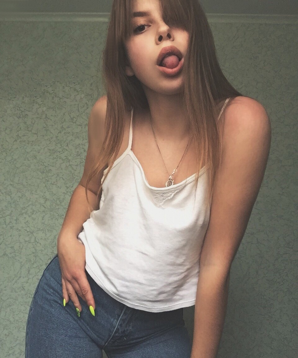 Клара привлекальеная девушка из Ейска цена от 3500 руб