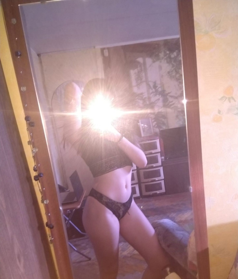 Инга привлекальеная девушка из Ейска цена от 3500 руб