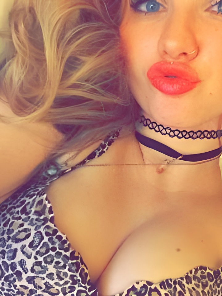 Индивидуалка Ася, доступна для личного знакомства от 4000 руб