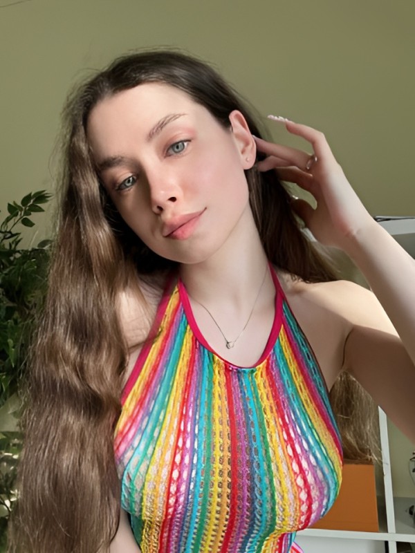 Елизавета привлекательная девушка из Ейска цена от 2500 руб