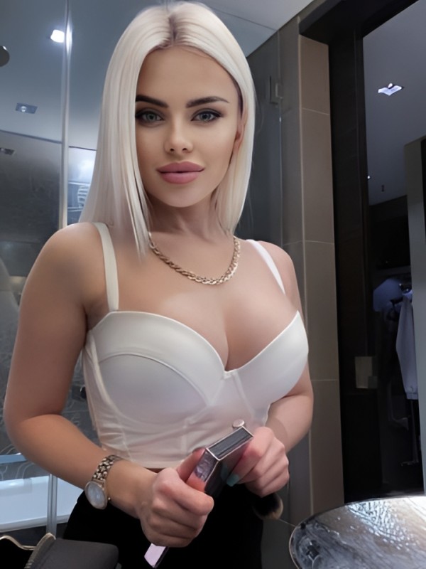 Лейла привлекательная девушка из Ейска цена от 2500 руб