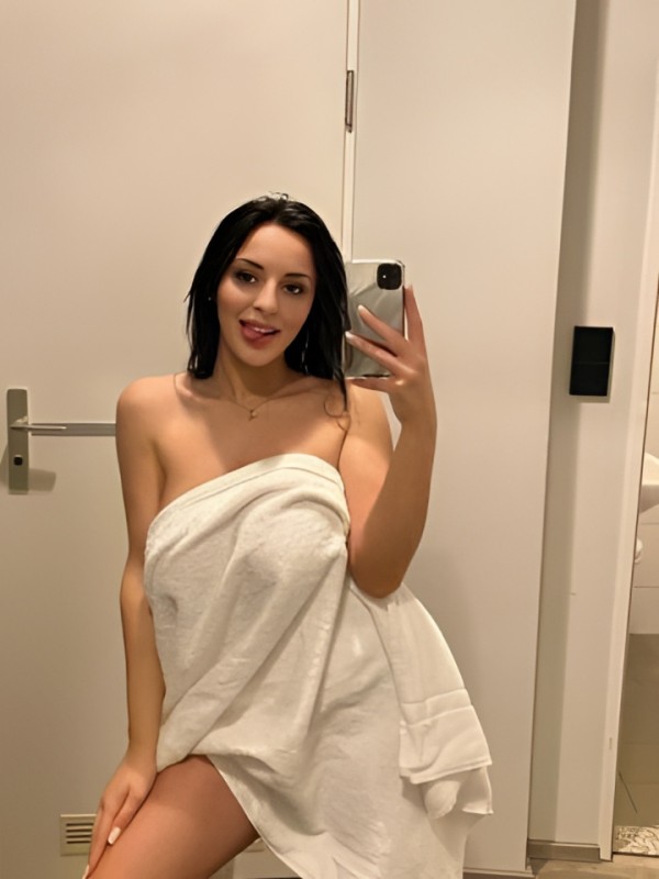 Вероника привлекательная девушка из Ейска цена от 5000 руб