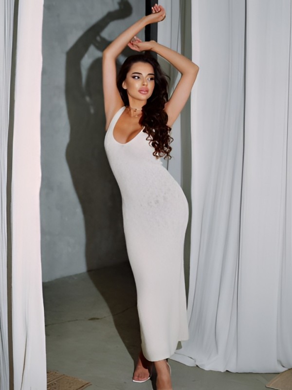 Зита привлекательная девушка из Ейска цена от 5000 руб