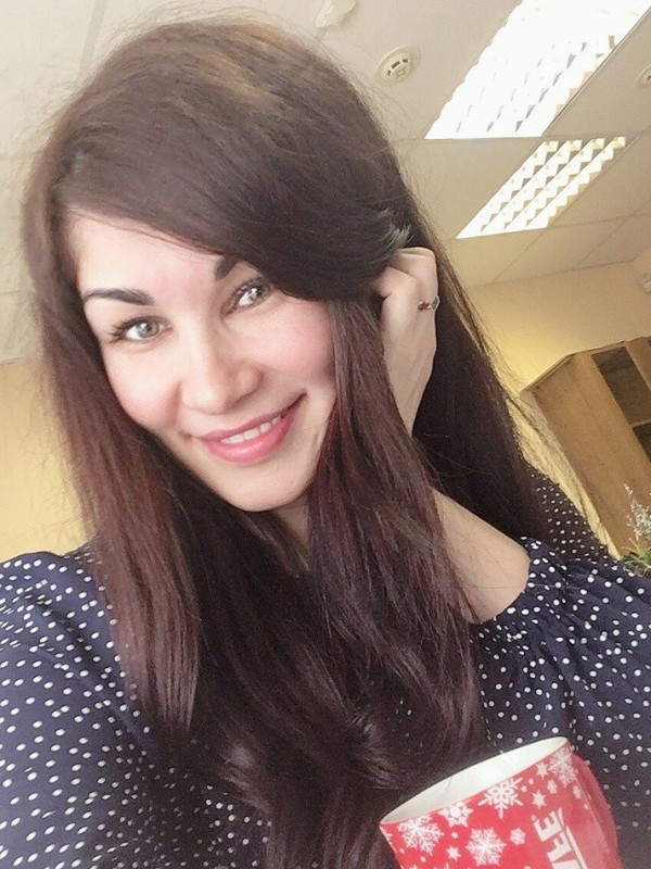 Настя привлекательная девушка из Ейска цена от 3500 руб