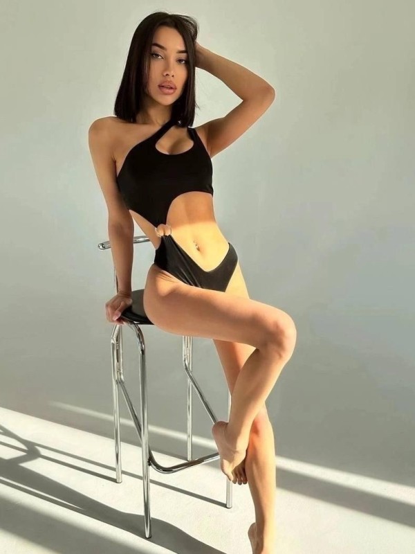 Оля привлекательная девушка из Ейска цена от 6000 руб